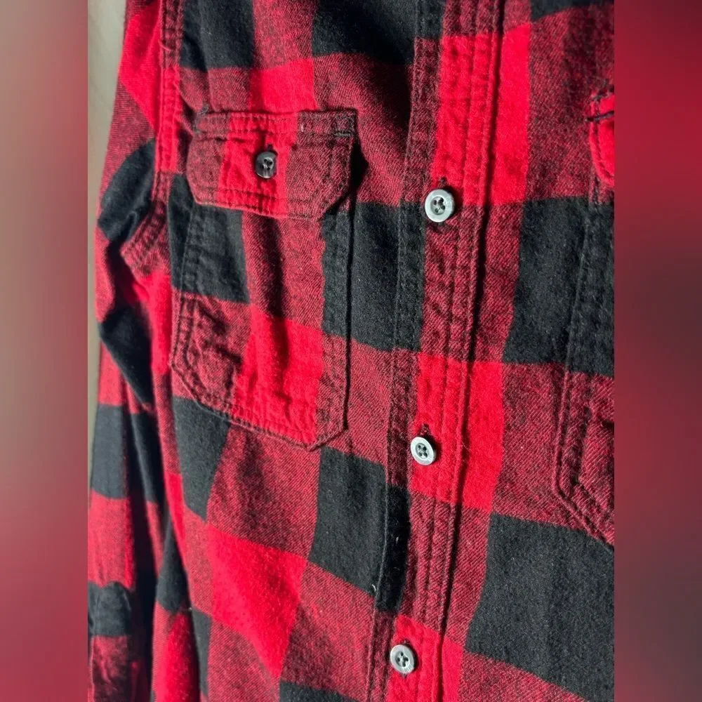 George Red Flannel Long Sleeve Button Down Shirt Size Medium 38-40 EPC